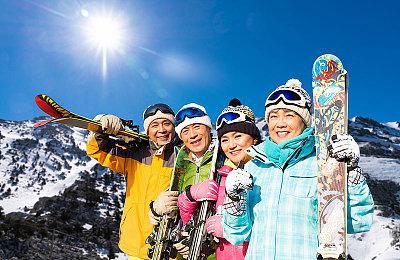 《堡垒之夜》新联动活动泄露 鹰眼LOL角色加入